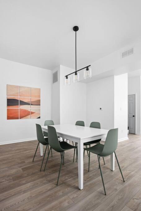 Cozysuites 3Br Arsenal Heights Indy Indianapolis Esterno foto